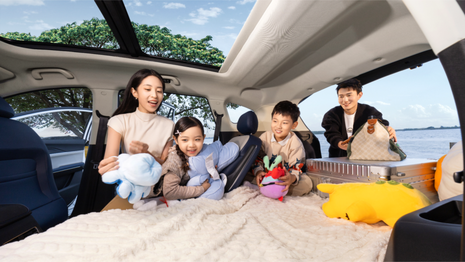 9.98-14.98万元  大七座电混SUV  DB视讯X8 E家正式上市1233.png